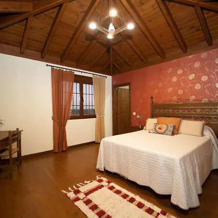 Apartment Casa Rural Los Menhires Malaga